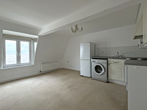 Barbican Flat- click for photo gallery